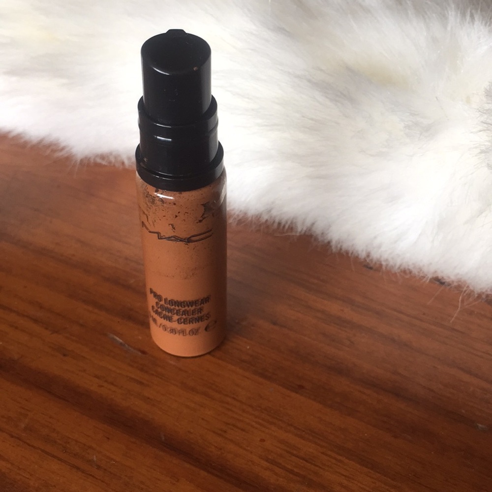 MAC Pro Longwear Concealer